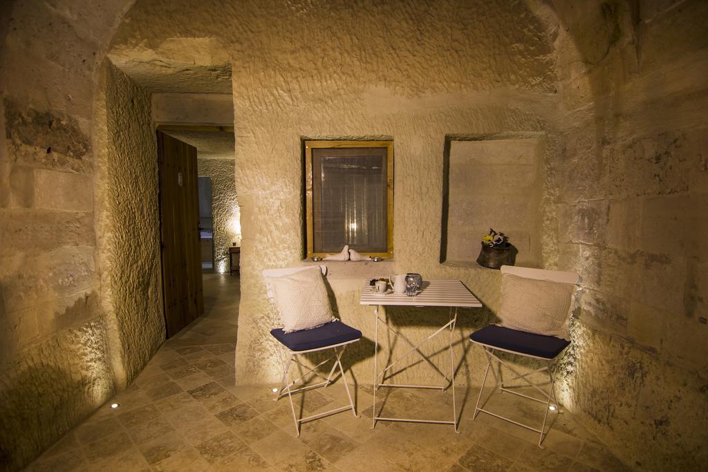 Azure Cave Suites - Cappadocia Гореме Экстерьер фото